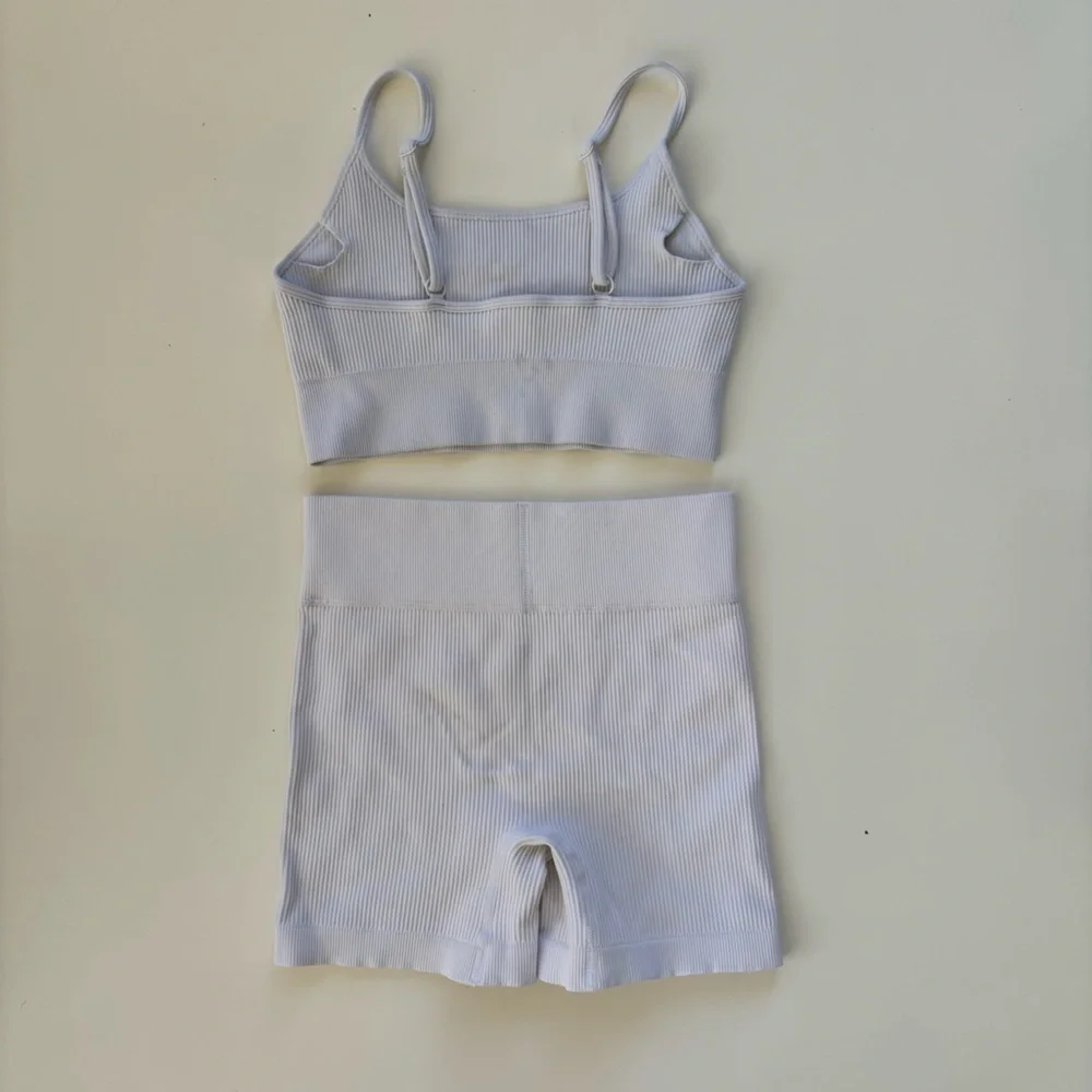 Women's Work out Sets Sage Green White LOT OF TWO sets Stretchy Size XS